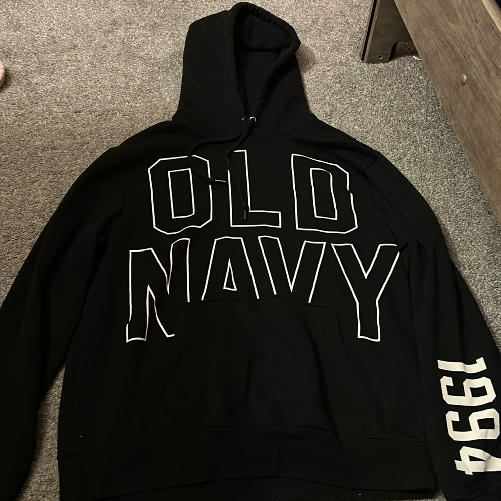comfortable large old navy hoodie//men and women